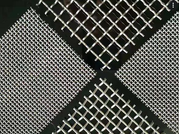 How to safely cut woven wire mesh?