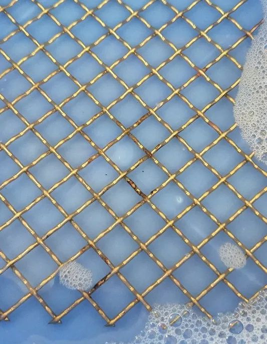 Introduction of brass mesh environmental protection polishing process