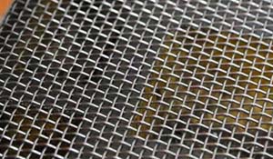 Nickel and Stainless Steel: Which Wire Mesh Material Is Suitable for Me?